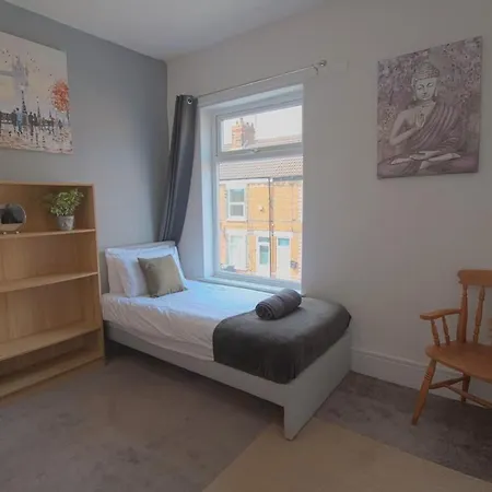 Egton St - Stylish House With Parking, Near Town! Villa Kingston upon Hull Exterior photo